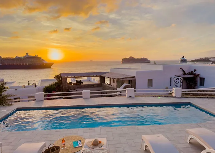 With-inn Mykonos 투를로스