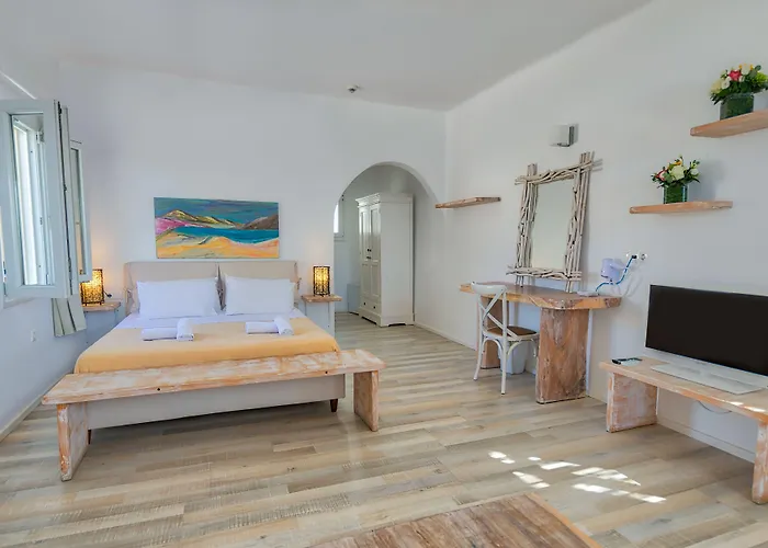 With-inn Mykonos 4* 투를로스