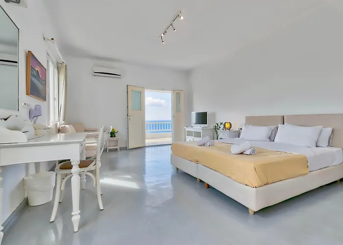 With-inn Mykonos 4* Tourlos